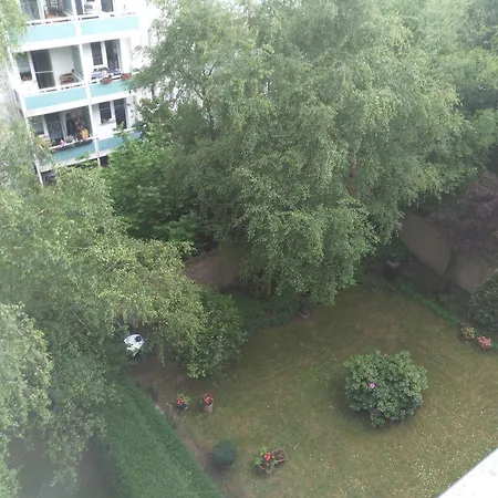 Apartment Tolstov Big 2 With Balcony Düsseldorf