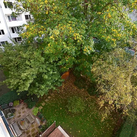 Apartment Tolstov Big 2 With Balcony Düsseldorf