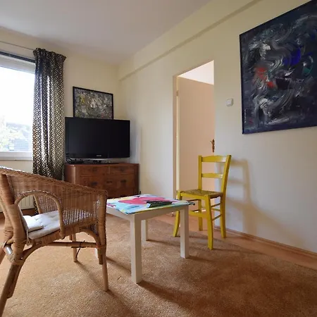 Tolstov Big 2 With Balcony Apartment Düsseldorf