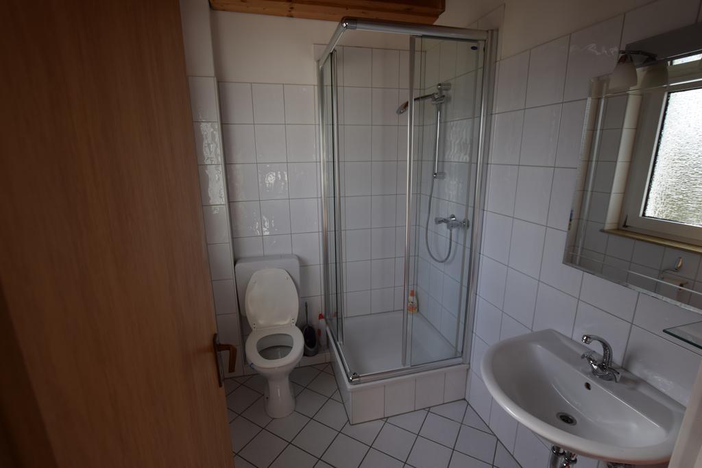 Tolstov-Hotels Big Room Apartment With Balcony * Düsseldorf